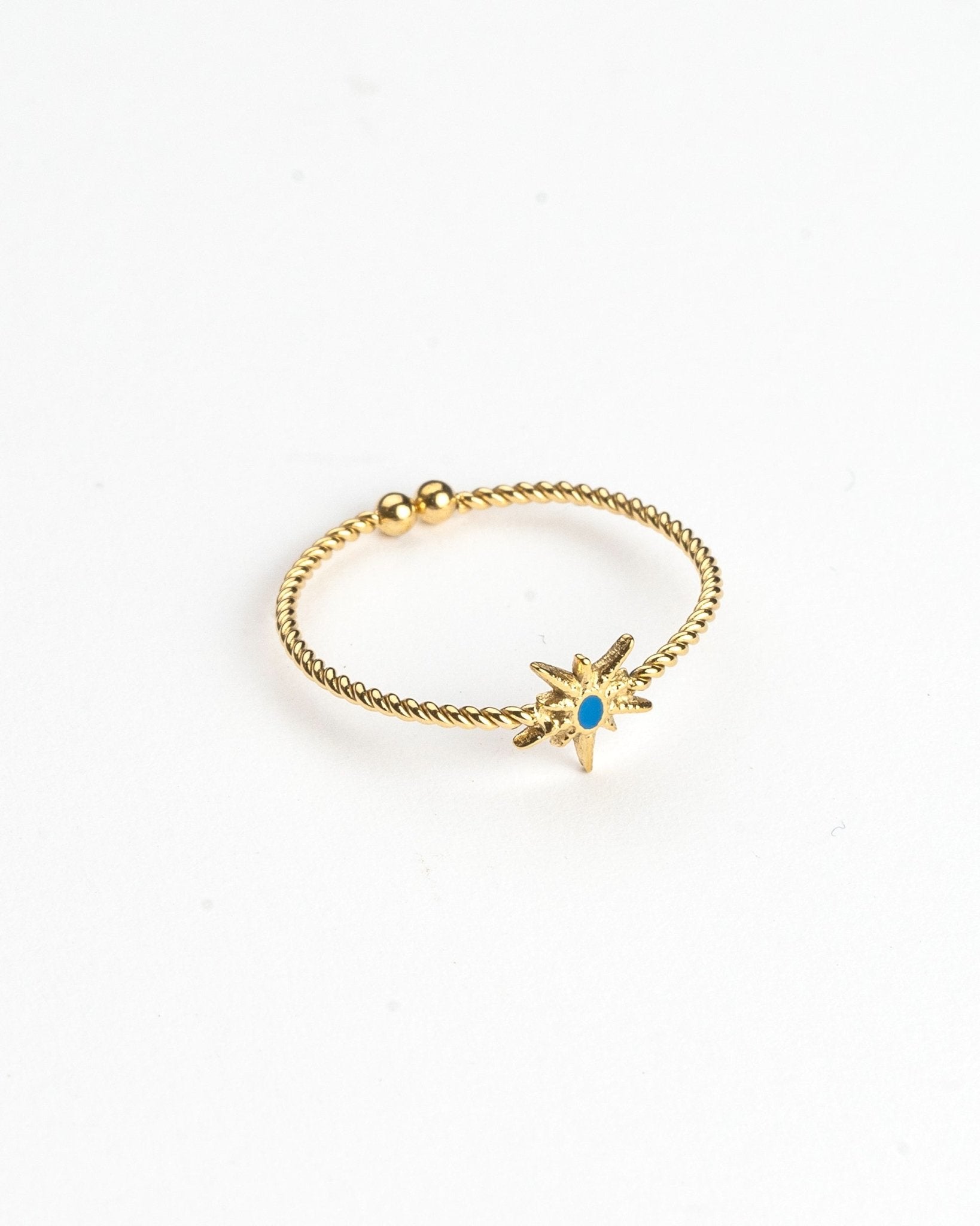 Anillos - Anillo fine golden star - Everyday jewels to inspire | TAGSS
