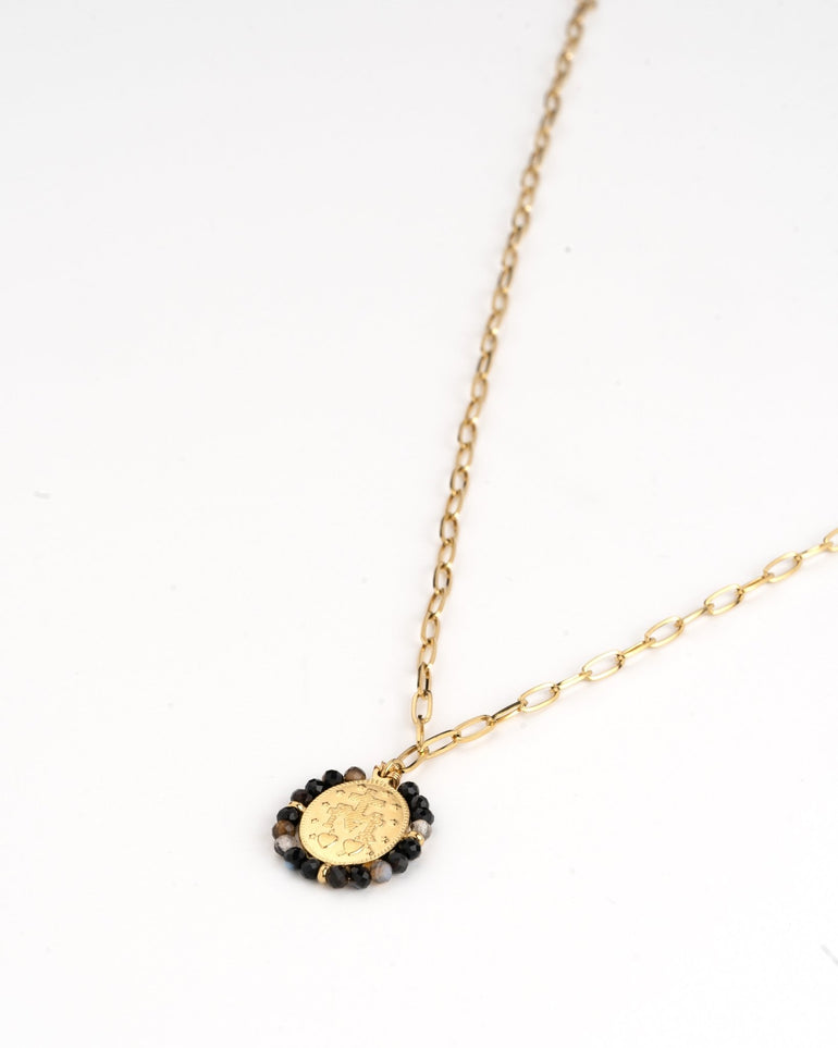 Collares - Collar black virgen María - Everyday jewels to inspire | TAGSS