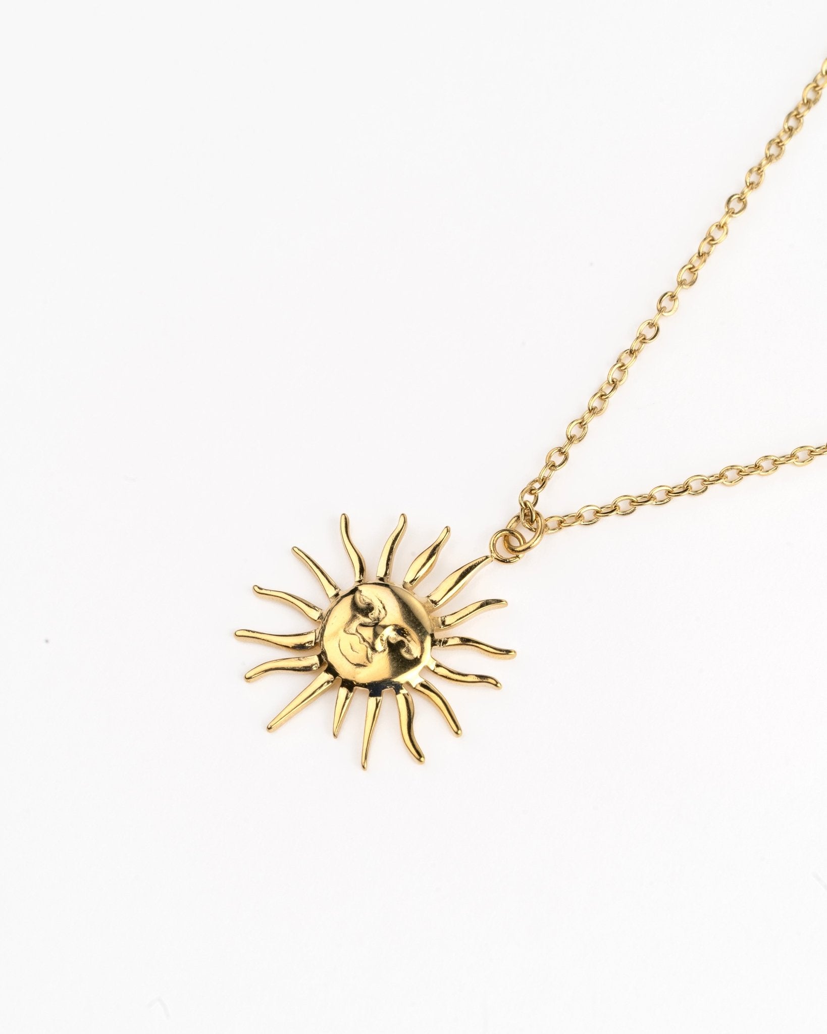 Collares - Collar golden sun - Everyday jewels to inspire | TAGSS